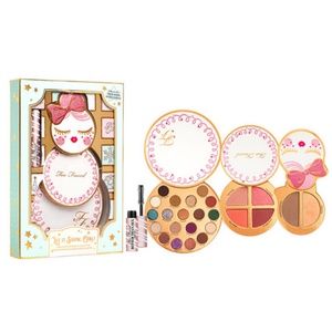 Too Faced Holiday Let It Snow, Girl!